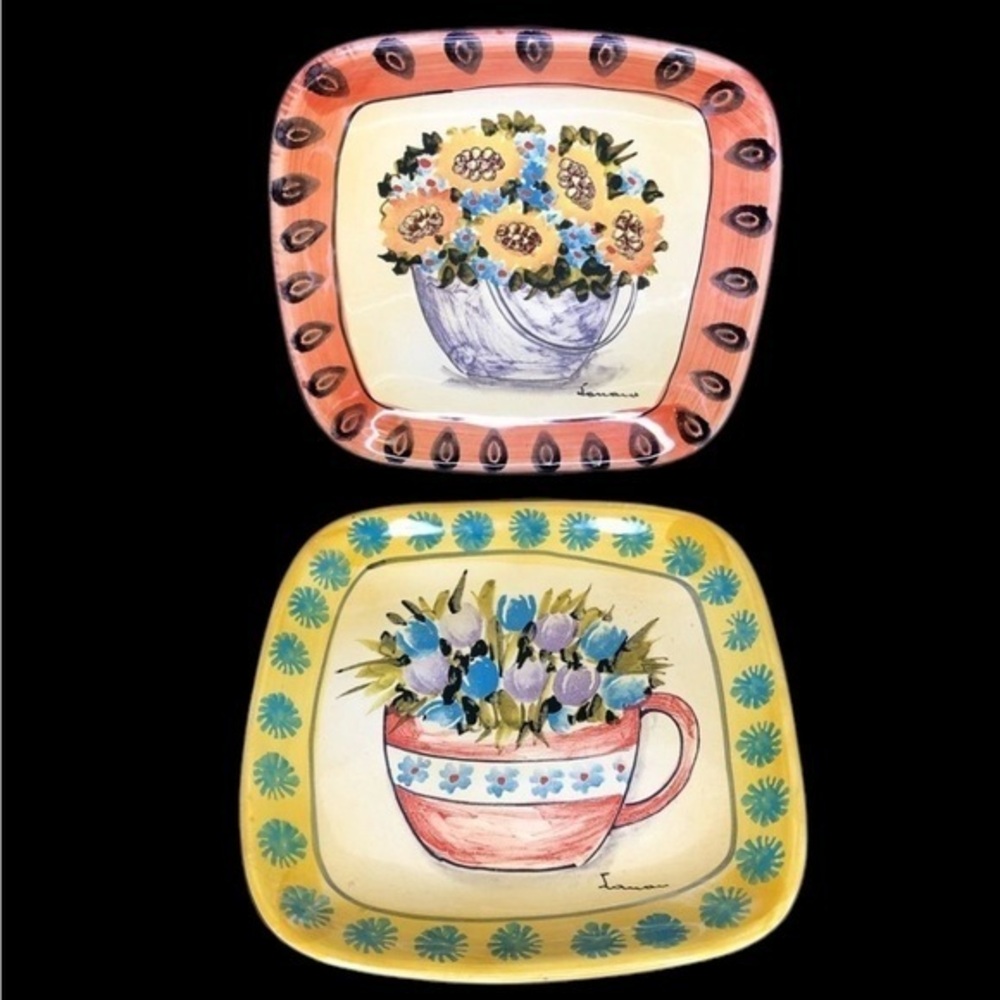 2 Hand Painted 8 5/8” Square Plates made in 🇮🇹 and in EUC